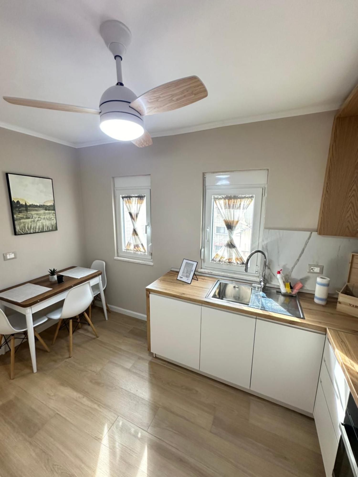 Eja Apartment 3 Tiranë Luaran gambar