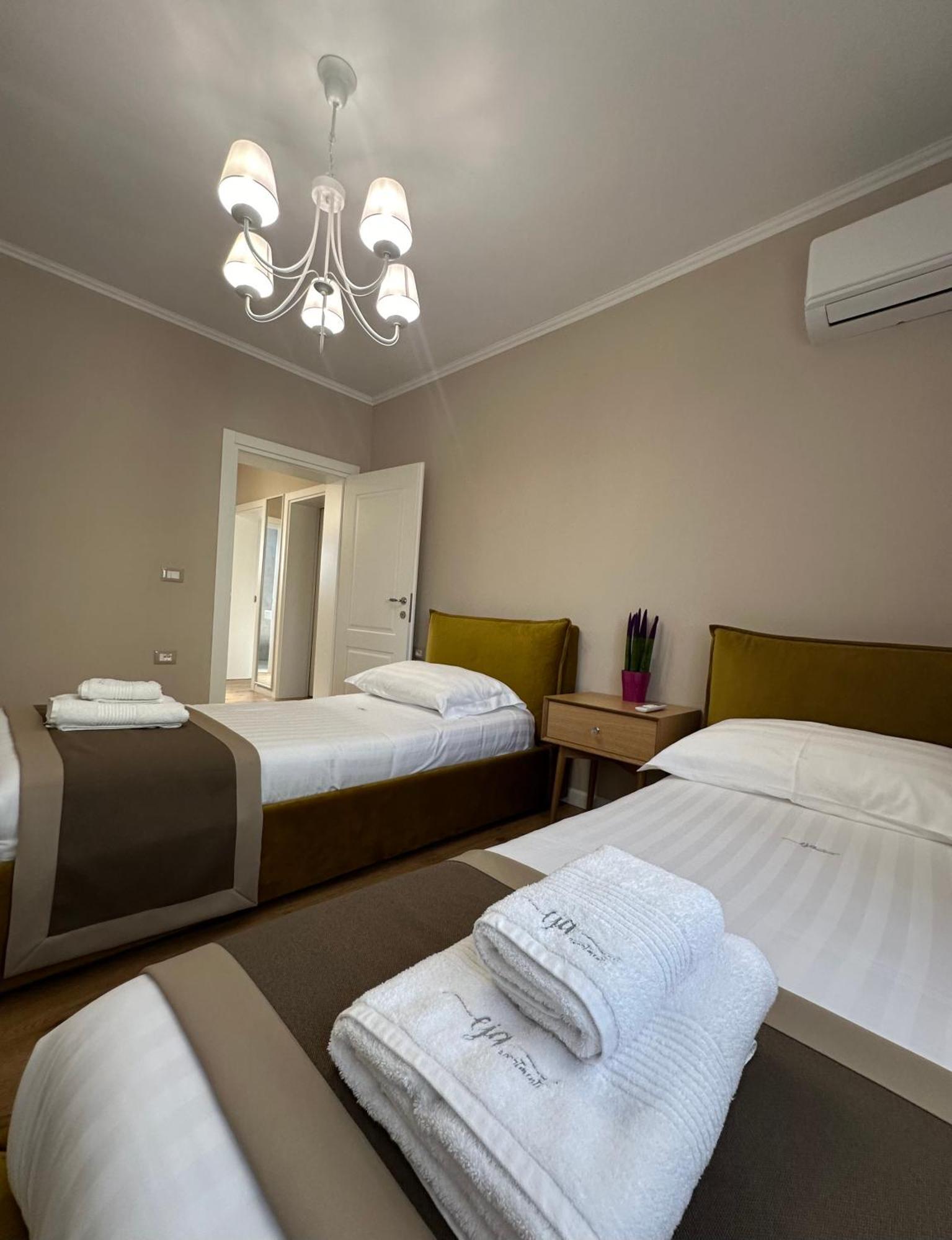Eja Apartment 3 Tiranë Luaran gambar
